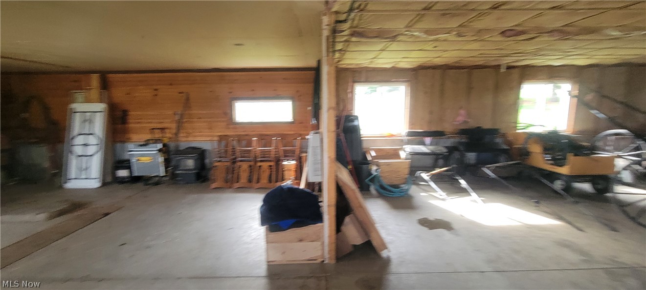15560 Burton-Windsor Road Middlefield, OH 44062 - Photo 43 of 45 shop with concrete flooring