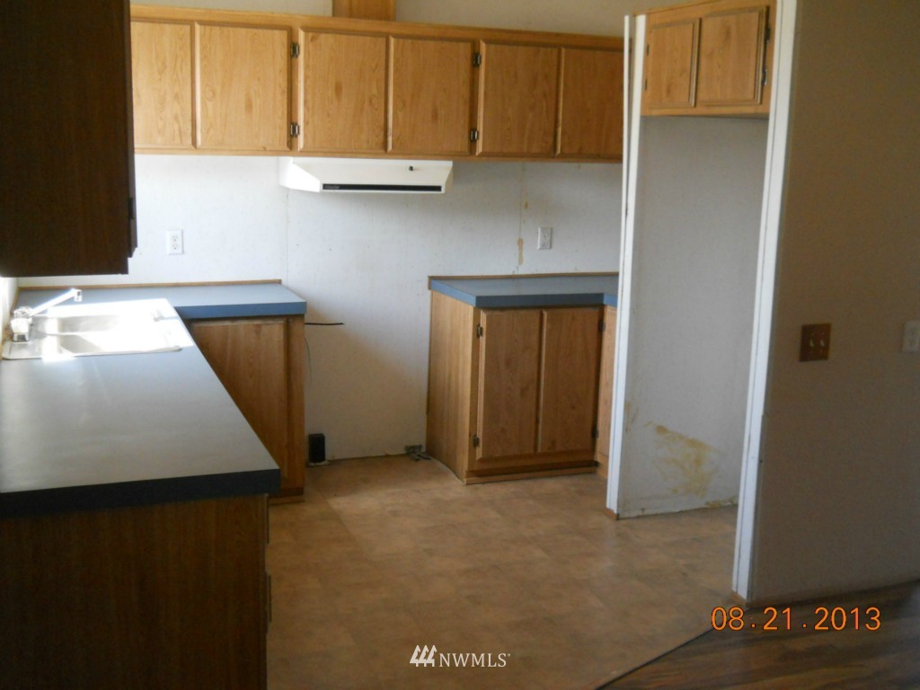 8805 178th Avenue Southwest Rochester, WA 98579 - Photo 11 of 15