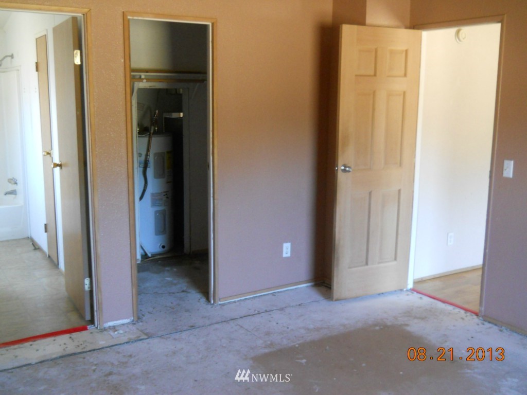 8805 178th Avenue Southwest Rochester, WA 98579 - Photo 13 of 15