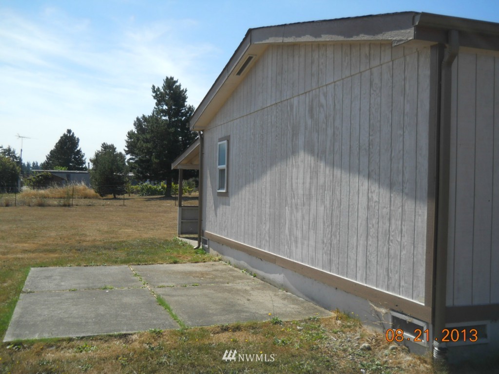 8805 178th Avenue Southwest Rochester, WA 98579 - Photo 3 of 15