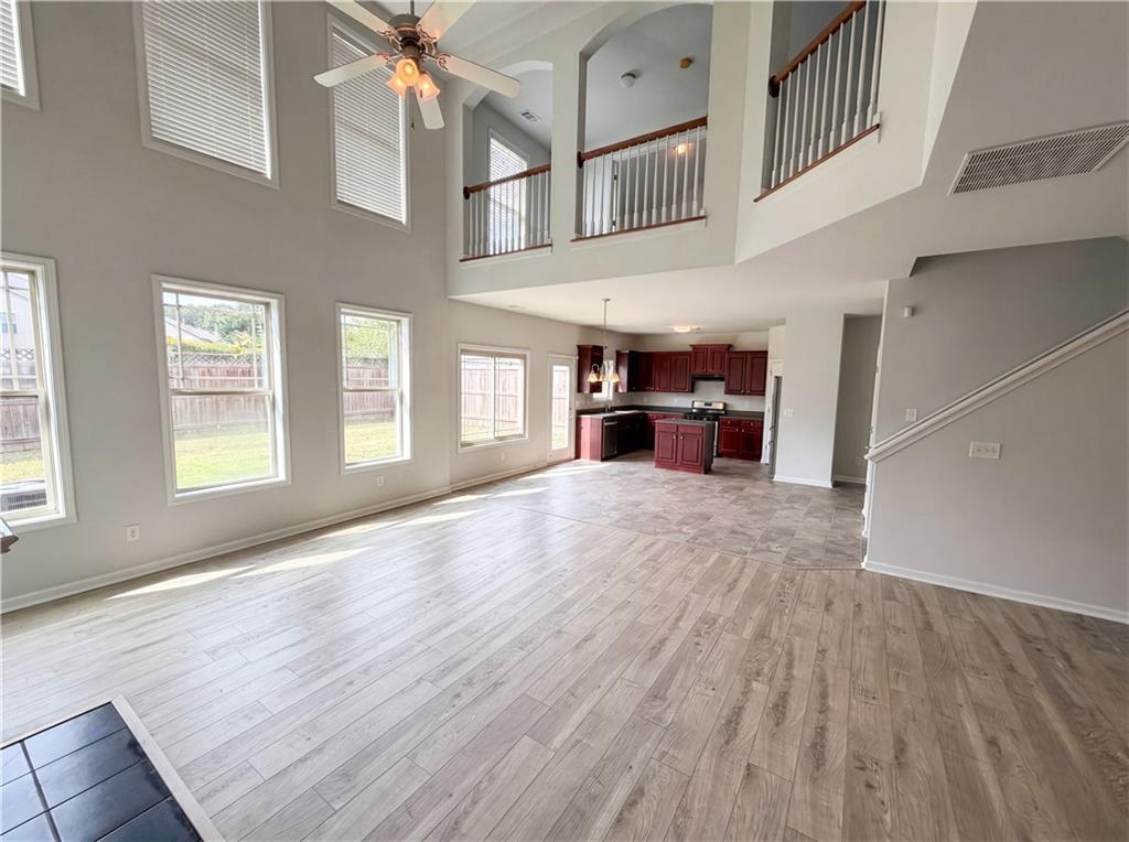 7725 Battle Way Fairburn, GA 30213 - Photo 7 of 17