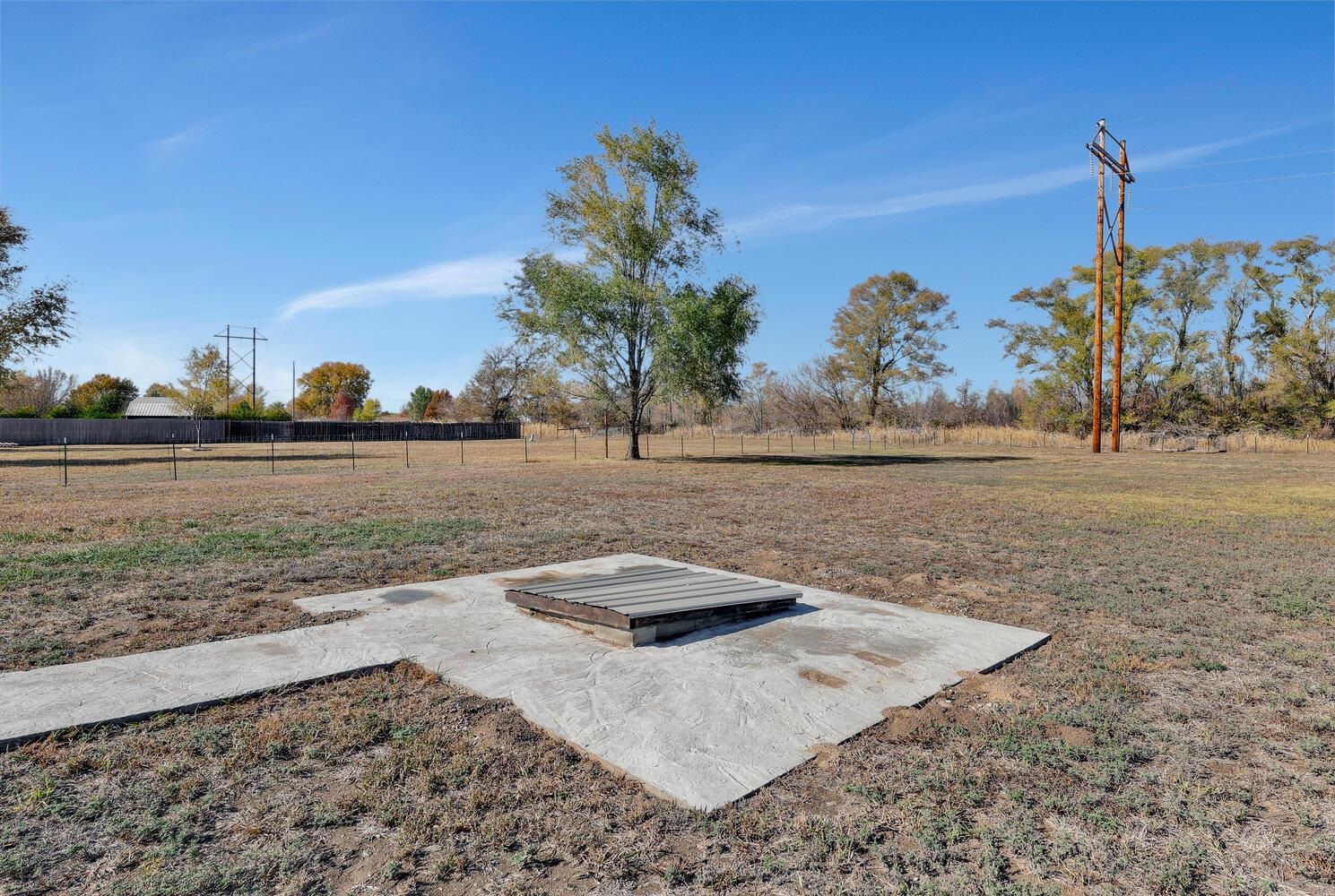 2432 Winesap Street Wichita, KS 67216 - Photo 29 of 33