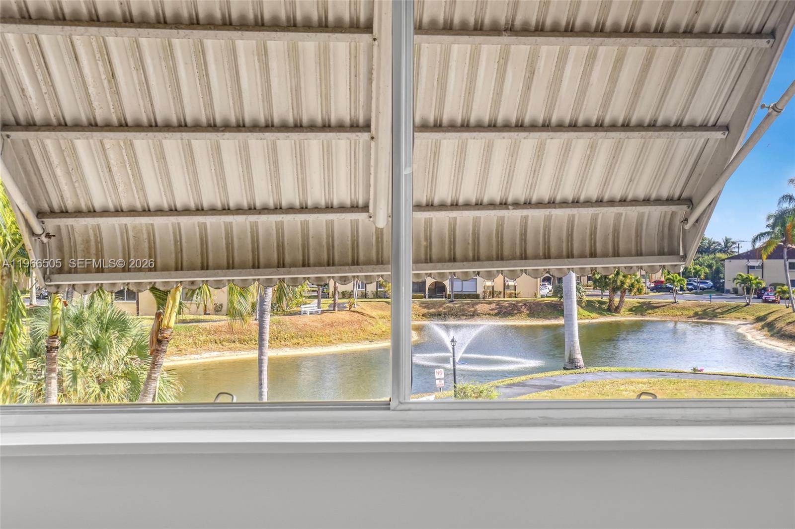 337 Pine Ridge Circle, Unit D2 Greenacres, FL 33463 - Photo 24 of 63