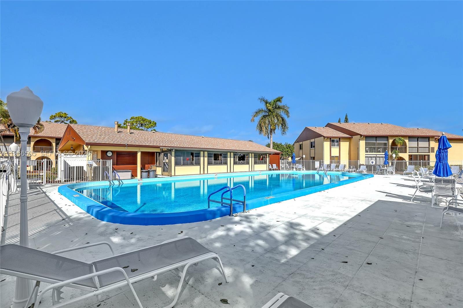 337 Pine Ridge Circle, Unit D2 Greenacres, FL 33463 - Photo 41 of 63