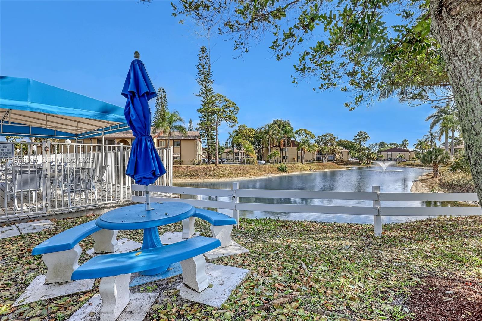 337 Pine Ridge Circle, Unit D2 Greenacres, FL 33463 - Photo 44 of 63