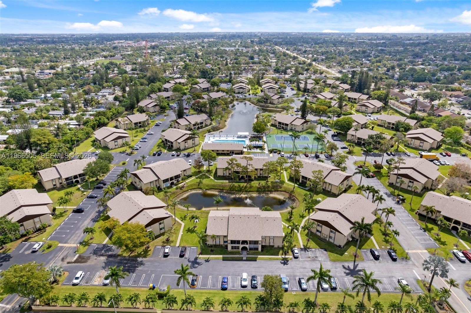 337 Pine Ridge Circle, Unit D2 Greenacres, FL 33463 - Photo 55 of 63