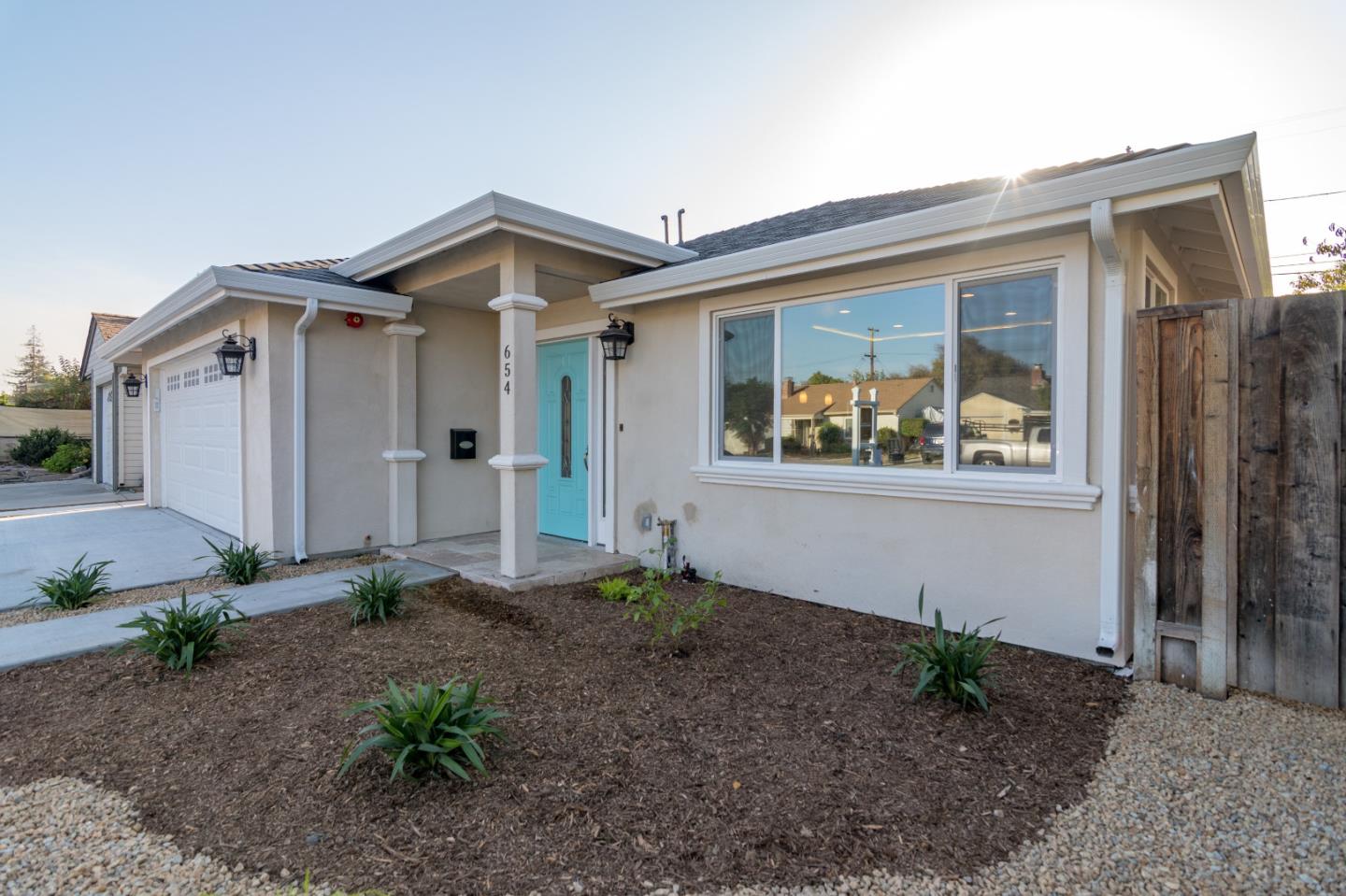 654 Malarin Avenue Santa Clara, CA 95050 - Photo 5 of 31 a backyard of a house