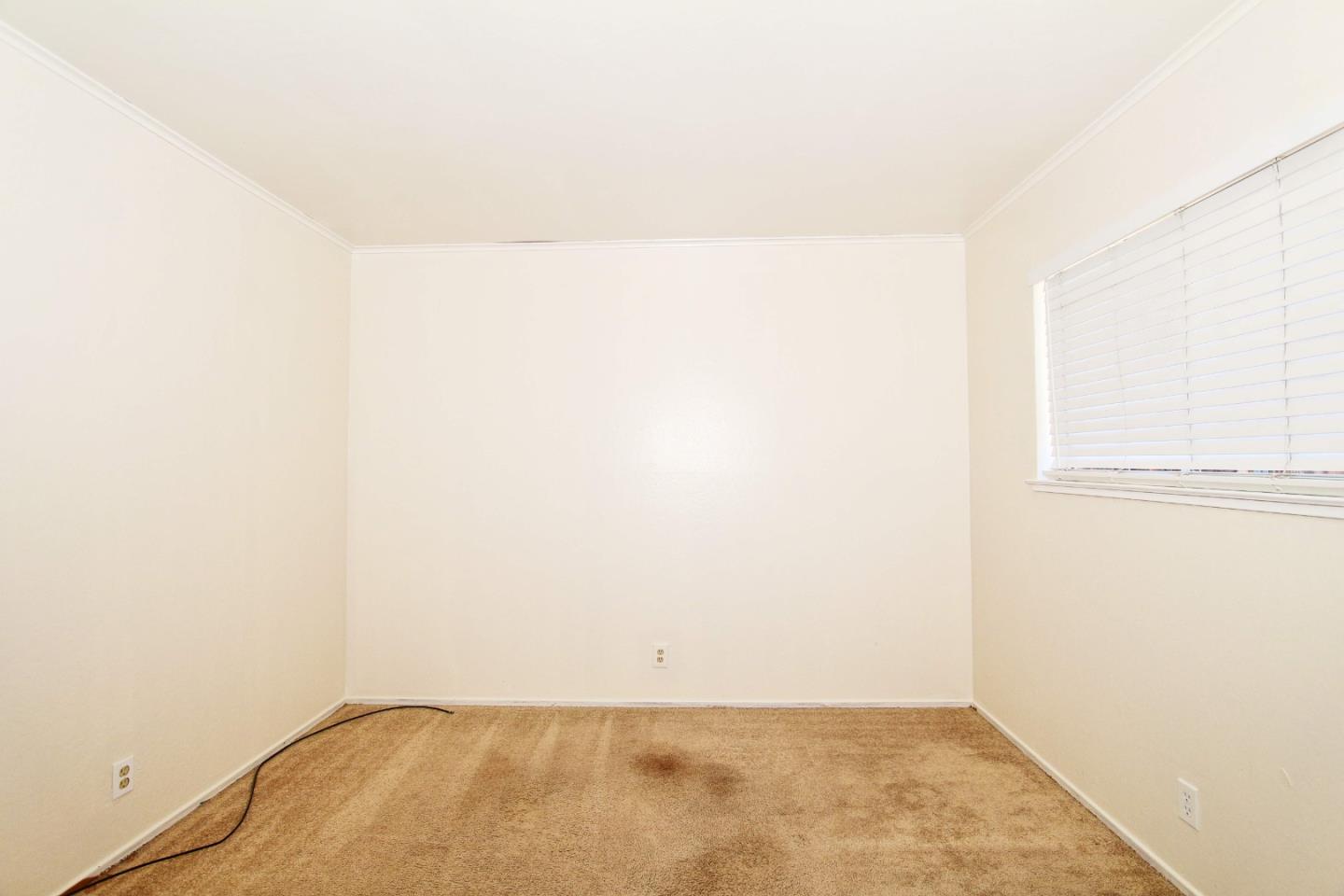 3310 Invicta Way San Jose, CA 95118 - Photo 17 of 23 a view of small space