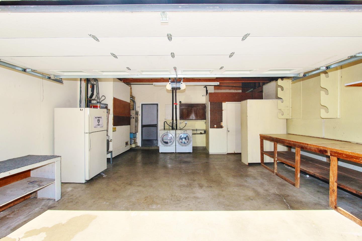 3310 Invicta Way San Jose, CA 95118 - Photo 23 of 23 a living room with furniture and white walls