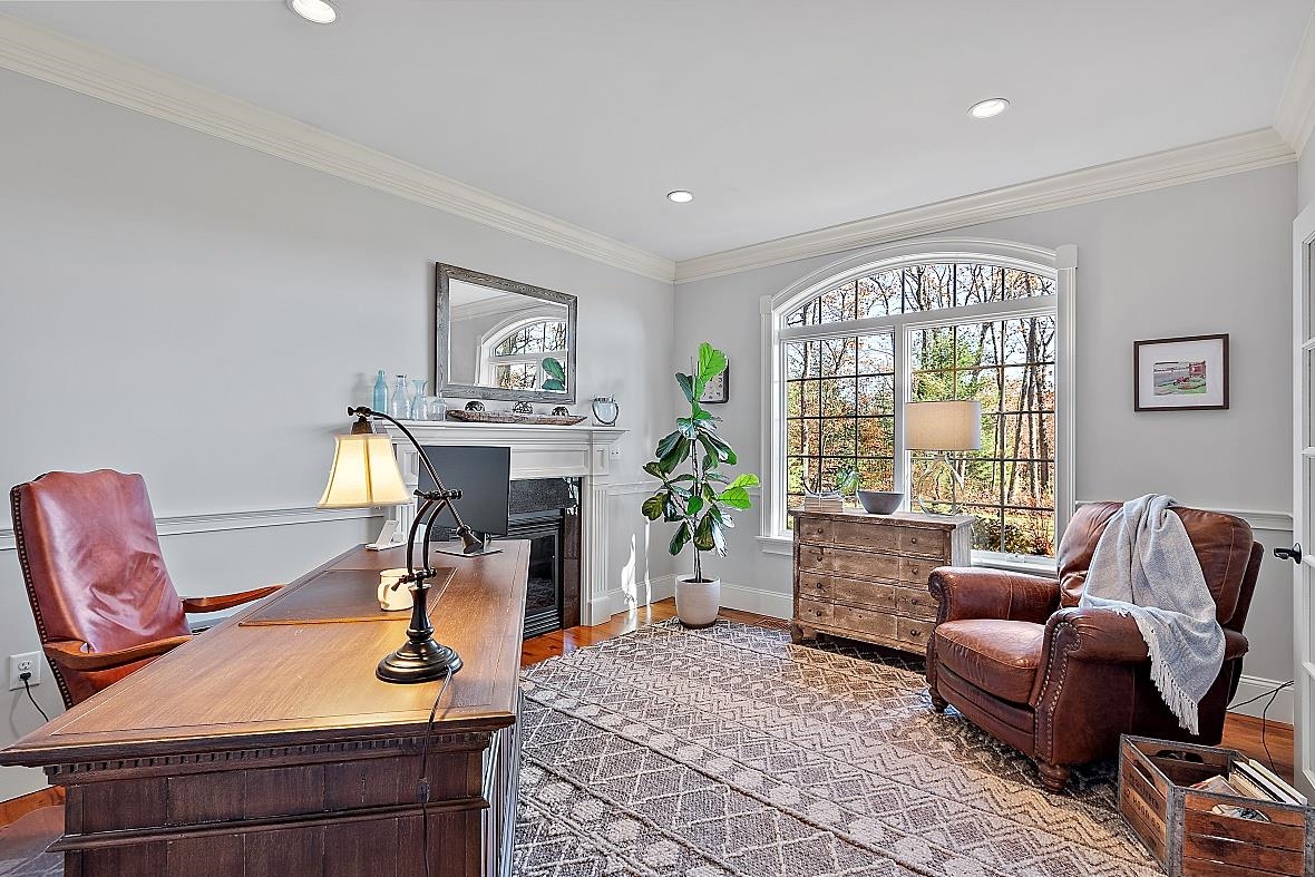 21 Bennington Road Windham, NH 03087 - Photo 14 of 40