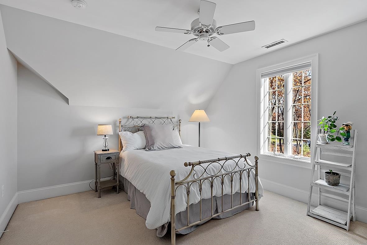 21 Bennington Road Windham, NH 03087 - Photo 22 of 40