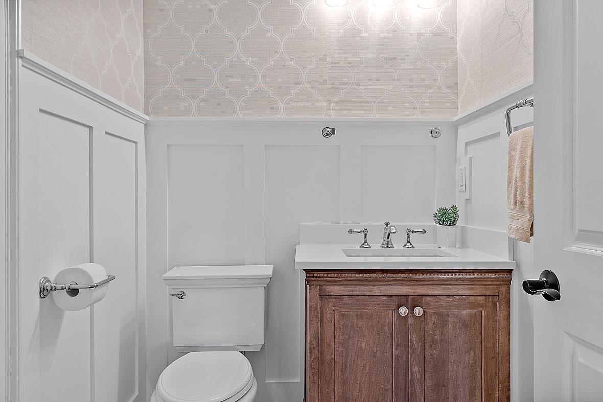 21 Bennington Road Windham, NH 03087 - Photo 26 of 40