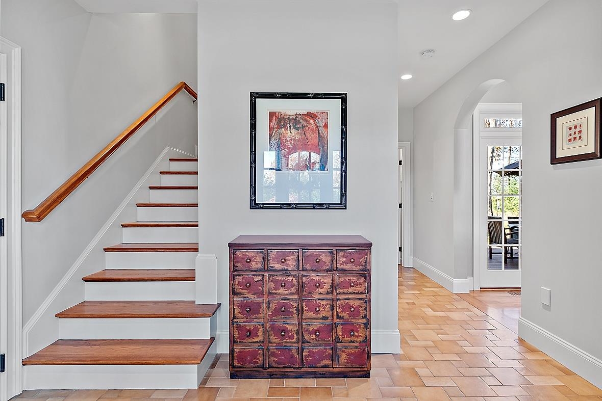 21 Bennington Road Windham, NH 03087 - Photo 28 of 40