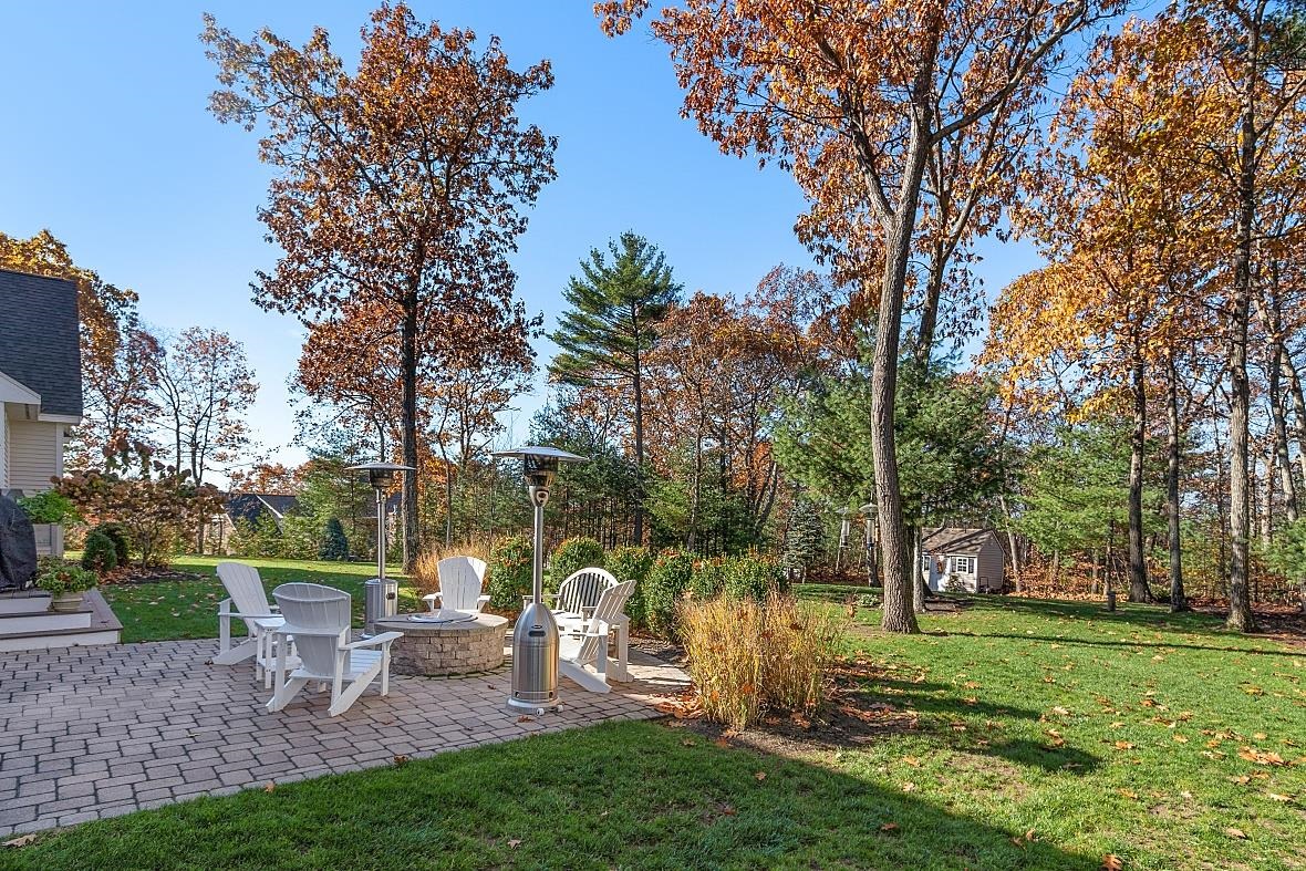 21 Bennington Road Windham, NH 03087 - Photo 30 of 40