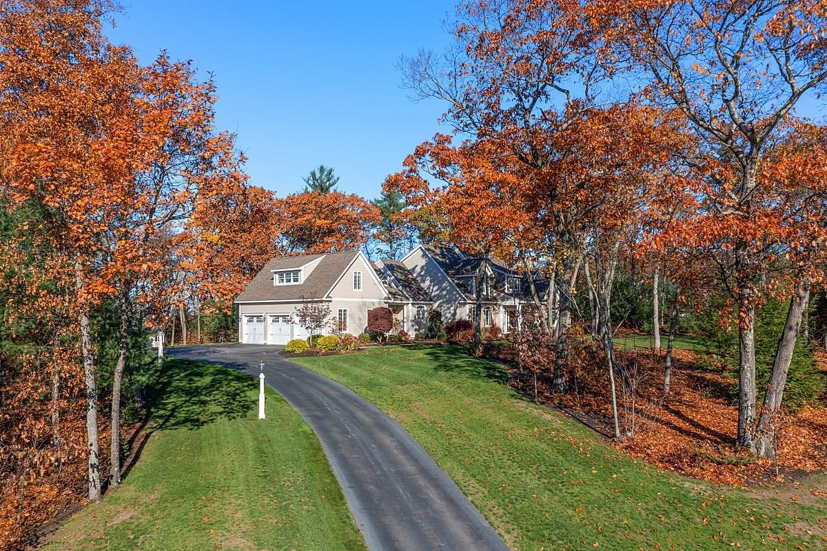 21 Bennington Road Windham, NH 03087 - Photo 32 of 40