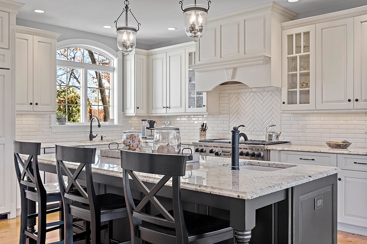 21 Bennington Road Windham, NH 03087 - Photo 37 of 40