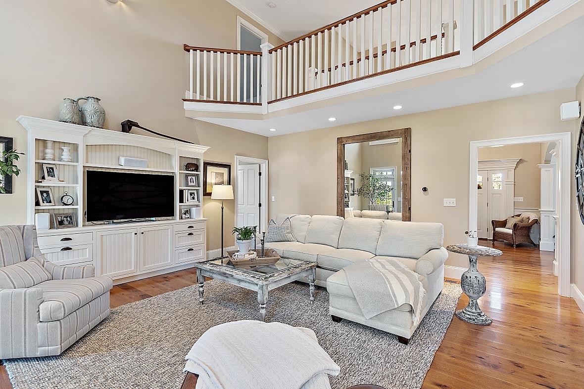 21 Bennington Road Windham, NH 03087 - Photo 8 of 40