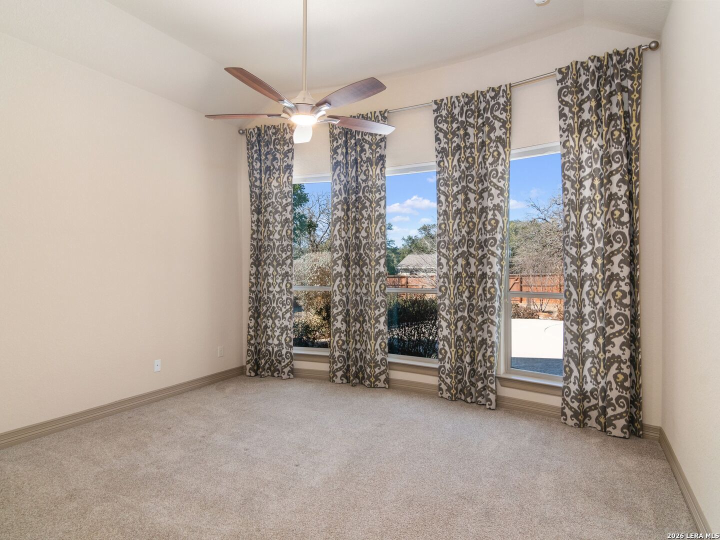 30142 Setterfeld Circle Fair Oaks Ranch, TX 78015 - Photo 25 of 47