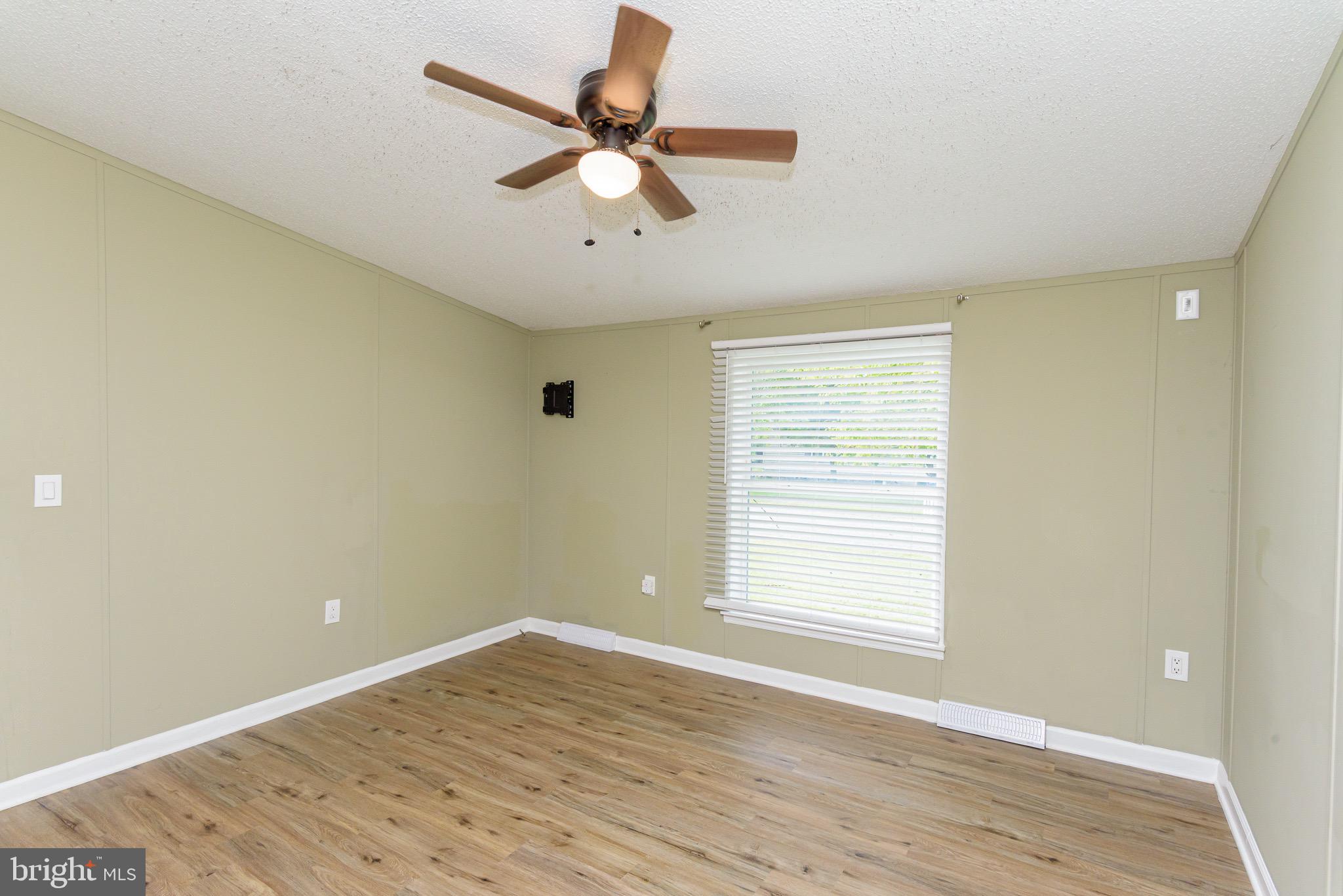 10323 Henry Road, Unit 12 Berlin, MD 21811 - Photo 22 of 52 Great light into the primaryanother view