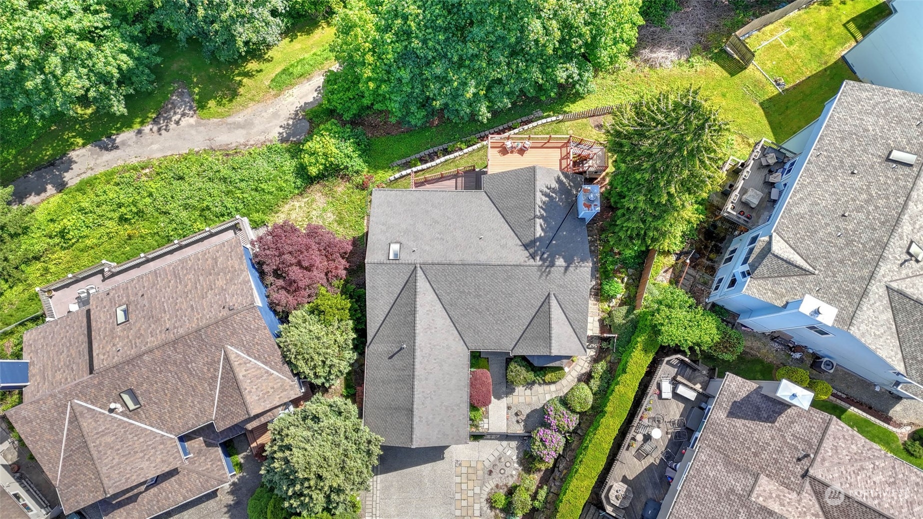 16844 119th Place Northeast Bothell, WA 98011 - Photo 25 of 26 an aerial view of a house