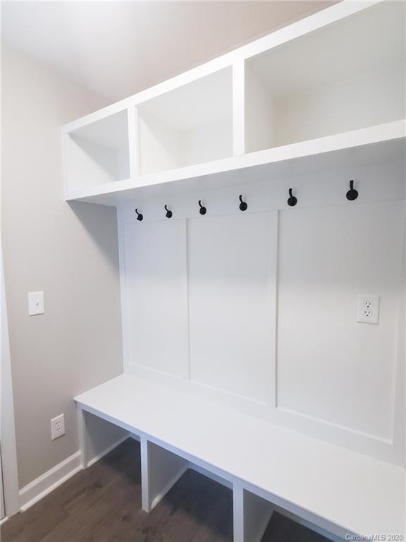 10949 Painted Tree Road Charlotte, NC 28226 - Photo 4 of 28 Gallery Image 4