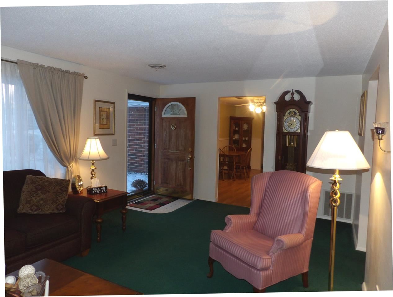 912 East Cooper Road Muncie, IN 47303 - Photo 3 of 25 Gallery Image 3