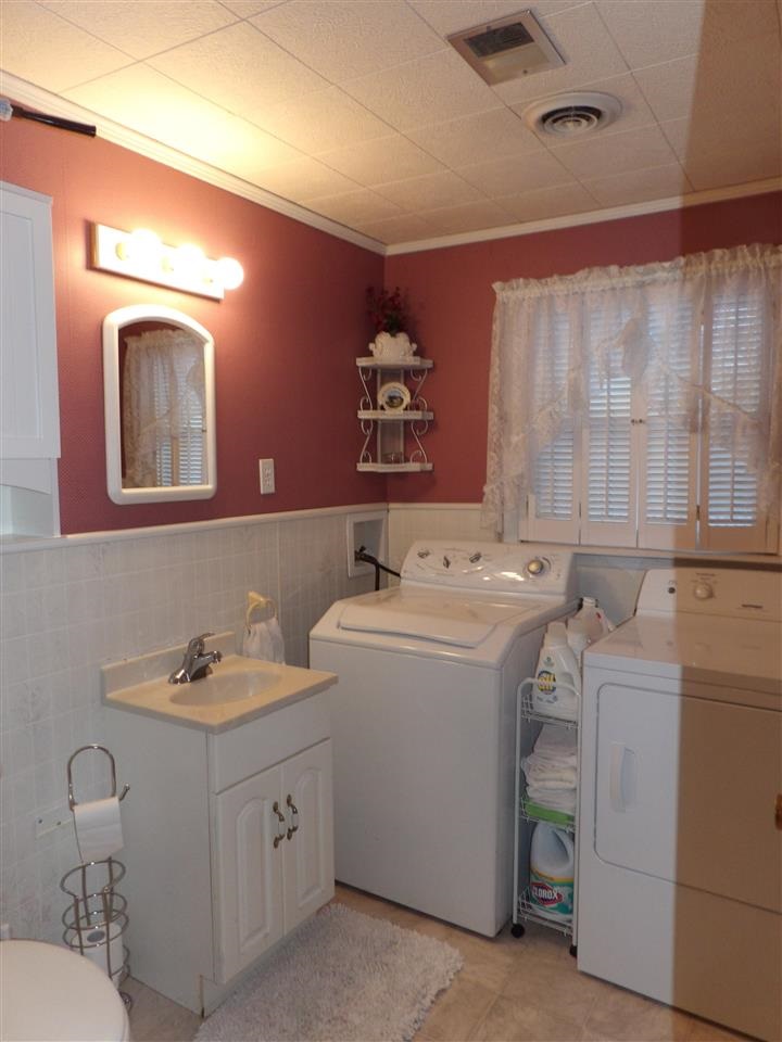 912 East Cooper Road Muncie, IN 47303 - Photo 23 of 25 Gallery Image 23