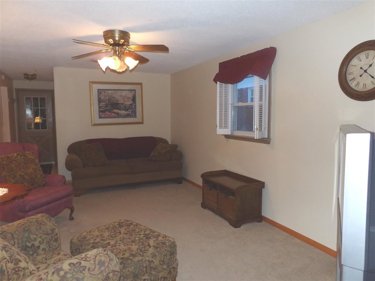 912 East Cooper Road Muncie, IN 47303 - Photo 10 of 25 Gallery Image 10