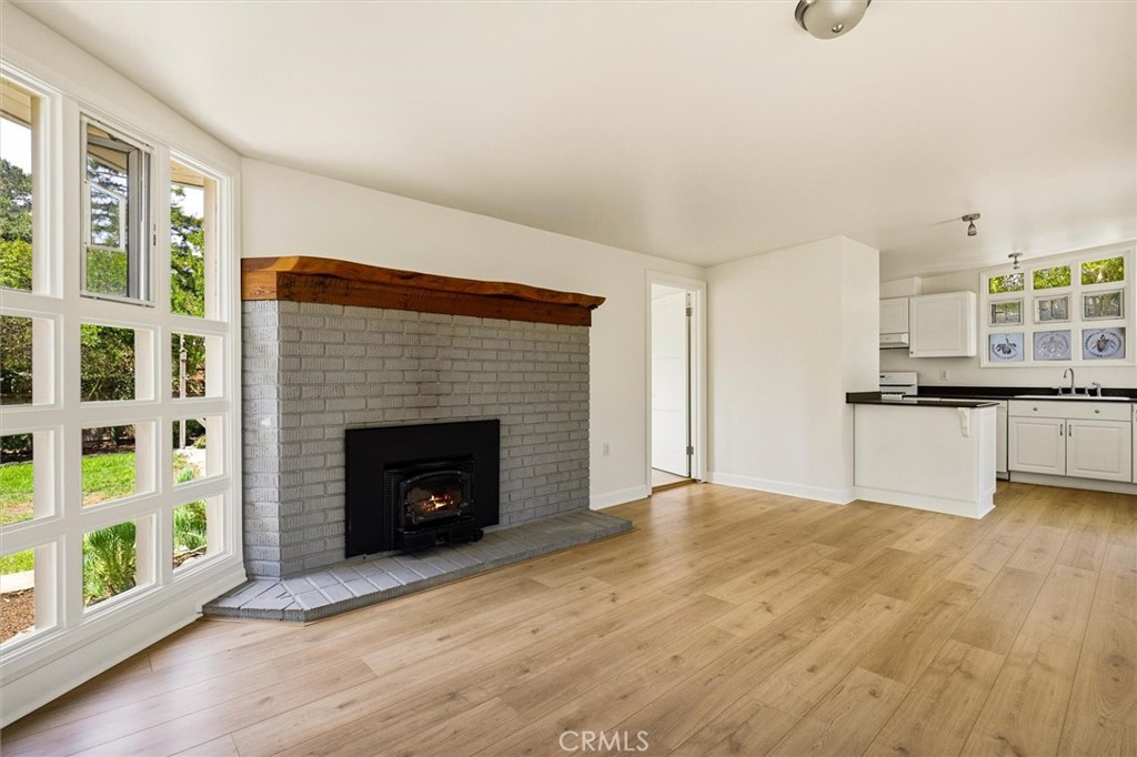 1501 Emerson Road Cambria, CA 93428 - Photo 6 of 47 Gallery Image 6