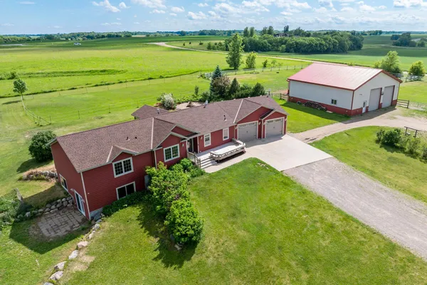 $579,999 | 17156 730th Avenue, Dassel, MN 55325