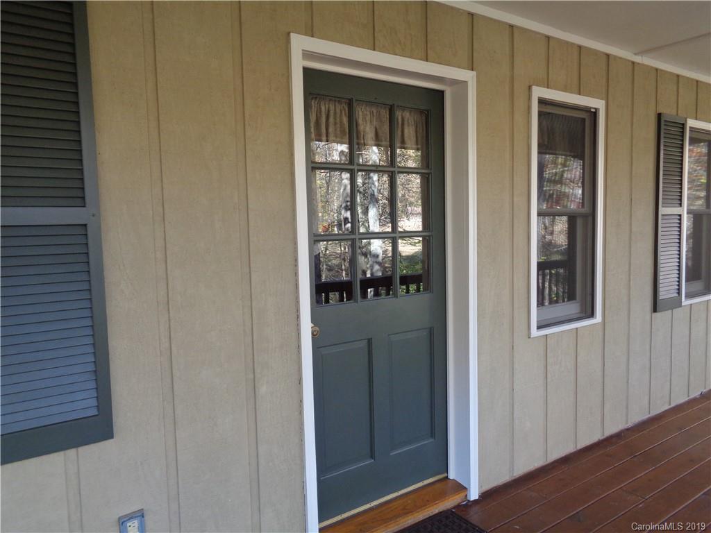 1060 Cannon Road Marion, NC 28752 - Photo 3 of 39 Gallery Image 3
