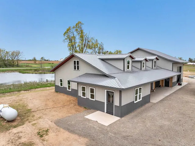 $699,900 | 5780 County Road V, Gillett, WI 54124