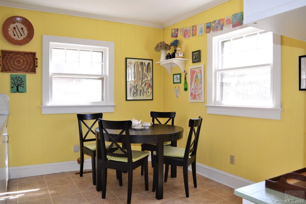 404 Patton Street Morganton, NC 28655 - Photo 5 of 18