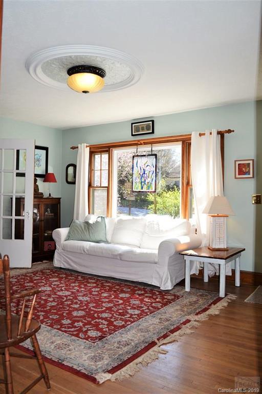 404 Patton Street Morganton, NC 28655 - Photo 8 of 18