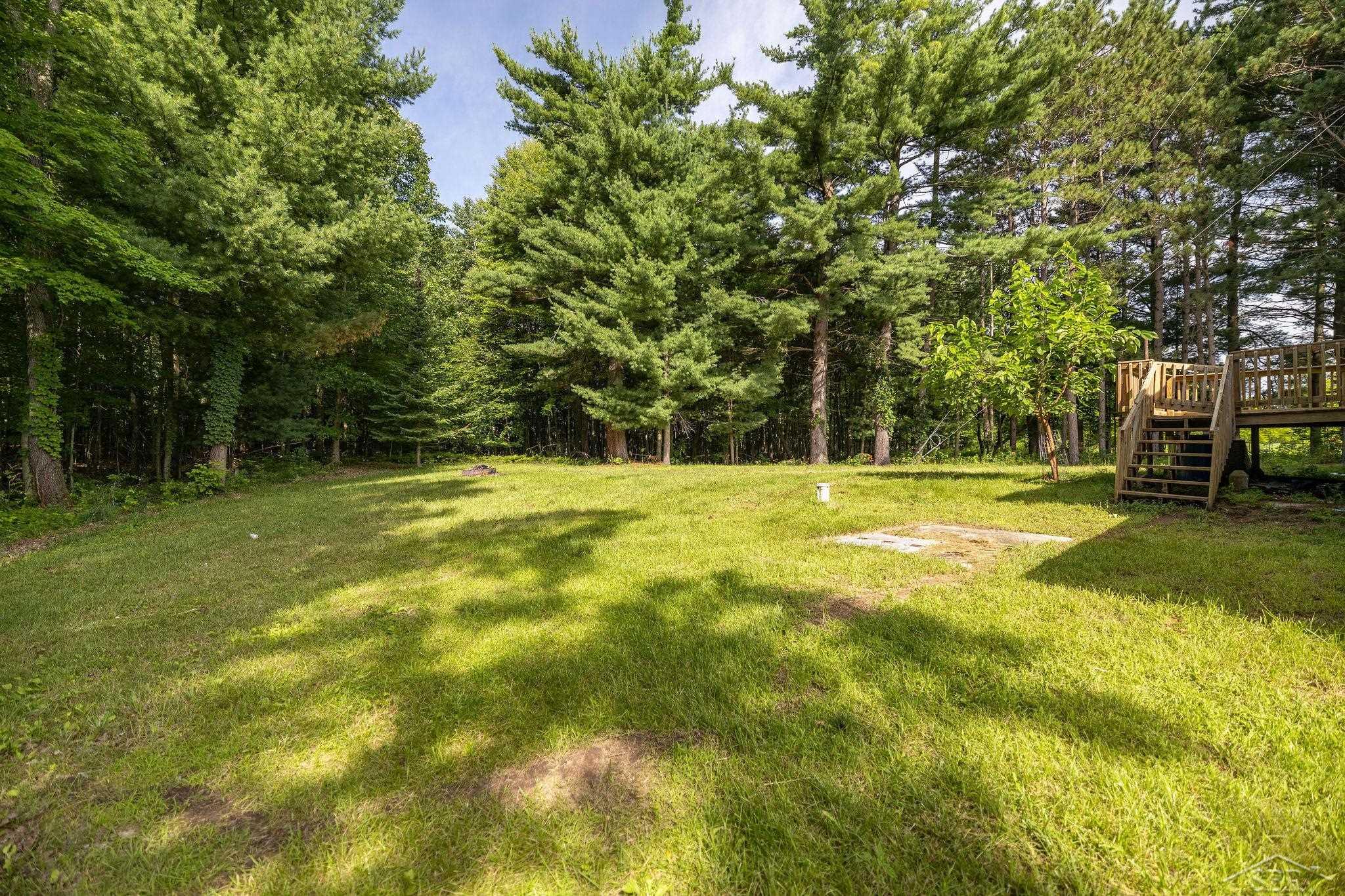 4211 Pruess Road Freeland, MI 48623 - Photo 8 of 58 50119276-7.JPG