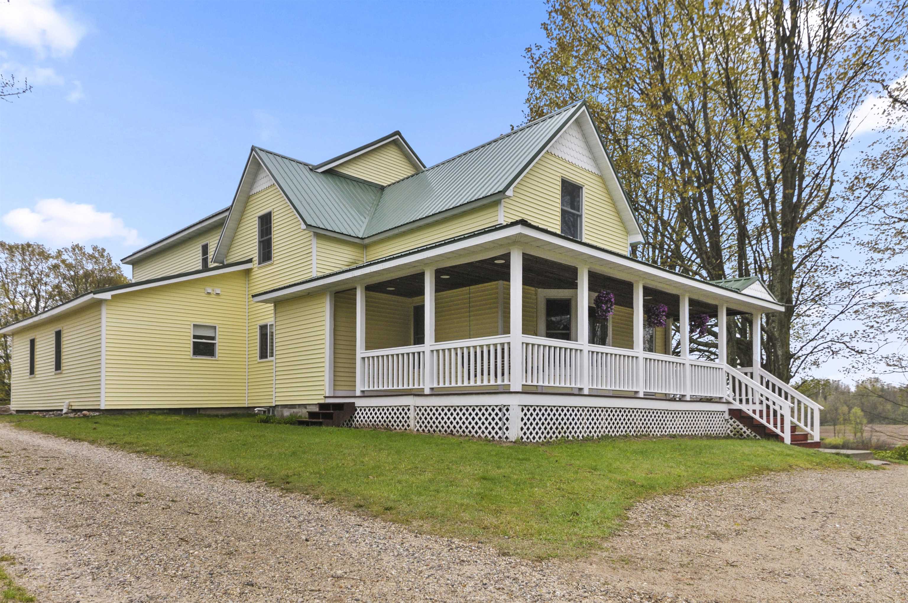 9901 South 41 Road Cadillac, MI 49601 - Photo 57 of 98