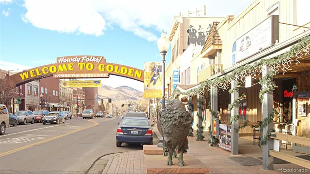 $269,700 | 1200 Golden Circle, Unit 210, Golden, CO 80401