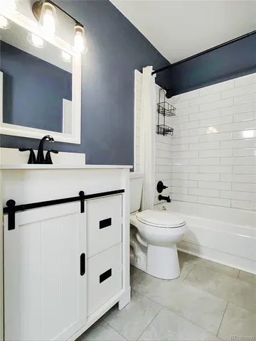 $269,700 | 1200 Golden Circle, Unit 210, Golden, CO 80401