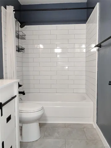 $269,700 | 1200 Golden Circle, Unit 210, Golden, CO 80401