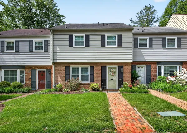 $354,950 | 120 Camelot Court, Blacksburg, VA 24060