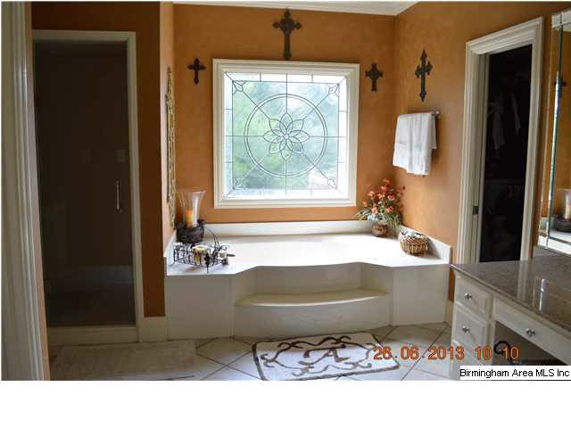 5652 Ridgeview Drive Trussville, AL 35173 - Photo 11 of 32