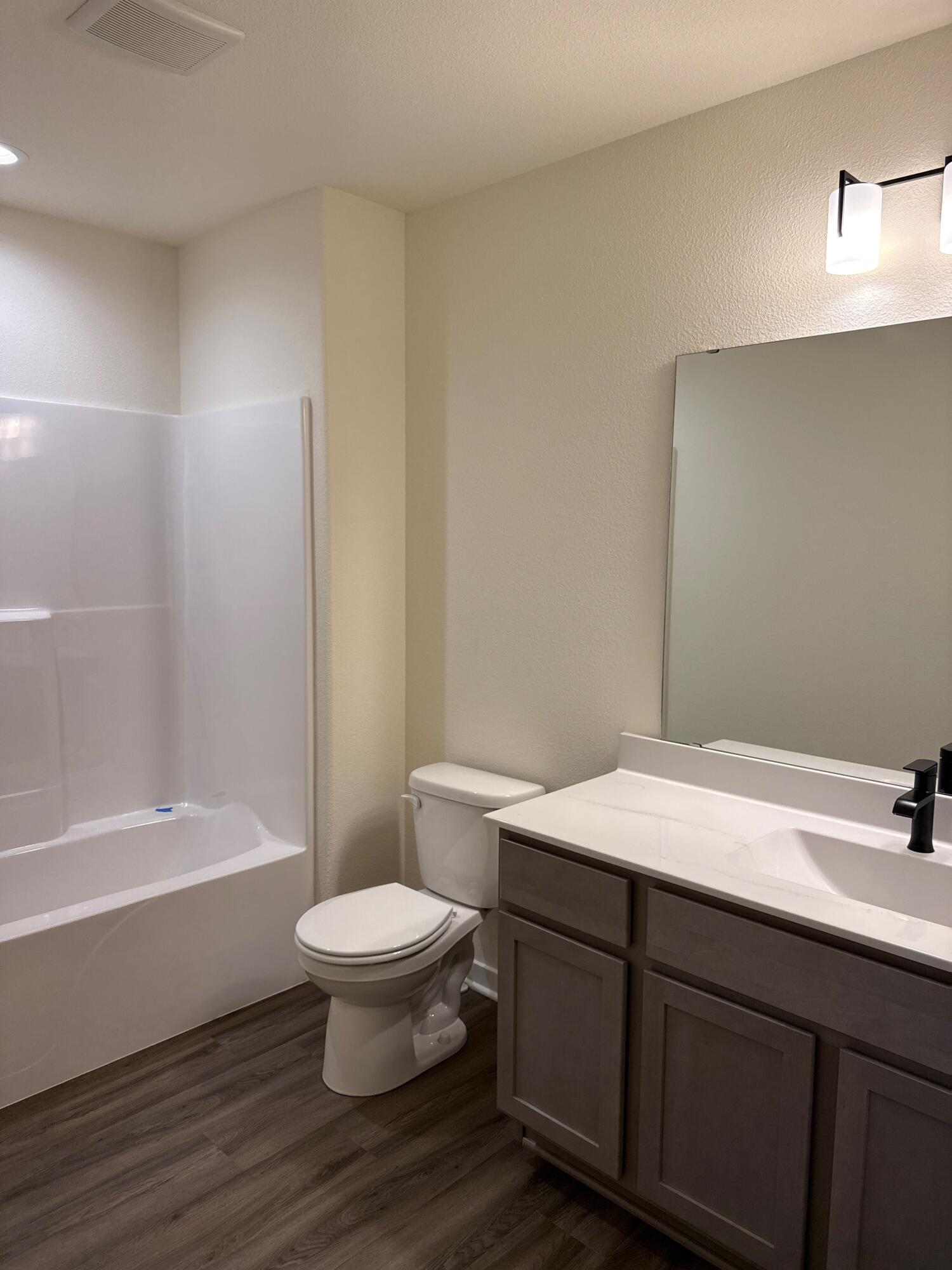 502 Golf Drive Jefferson, WI 53549 - Photo 9 of 10 mobile-photo (27)