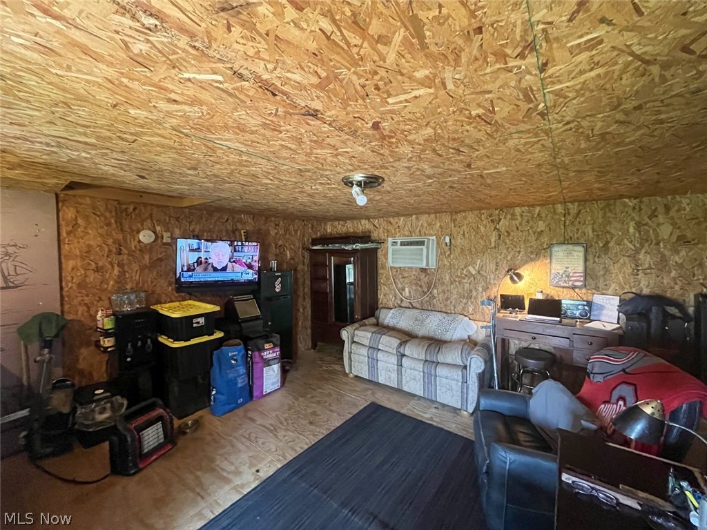 49250 Cowgill Road Summerfield, OH 43788 - Photo 12 of 44