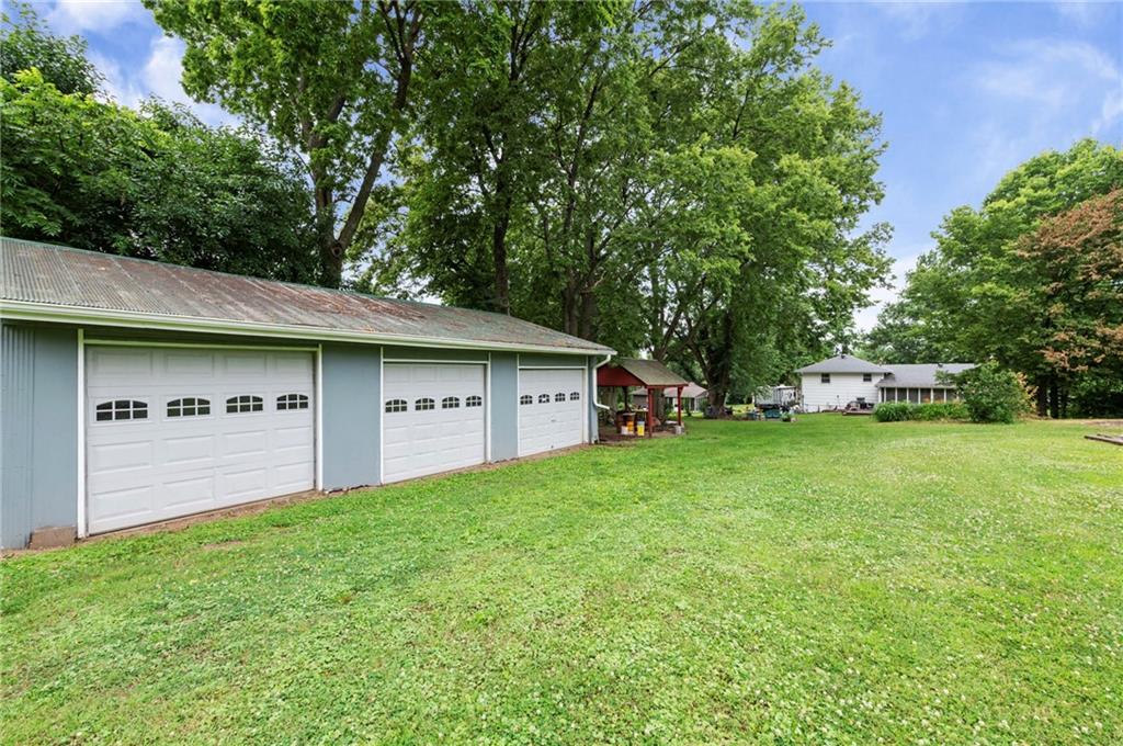 817 South Alexander Road Independence, MO 64056 - Photo 41 of 52
