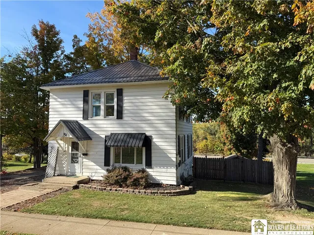 $154,900 | 22 Monroe Street, Hanover, NY 14136