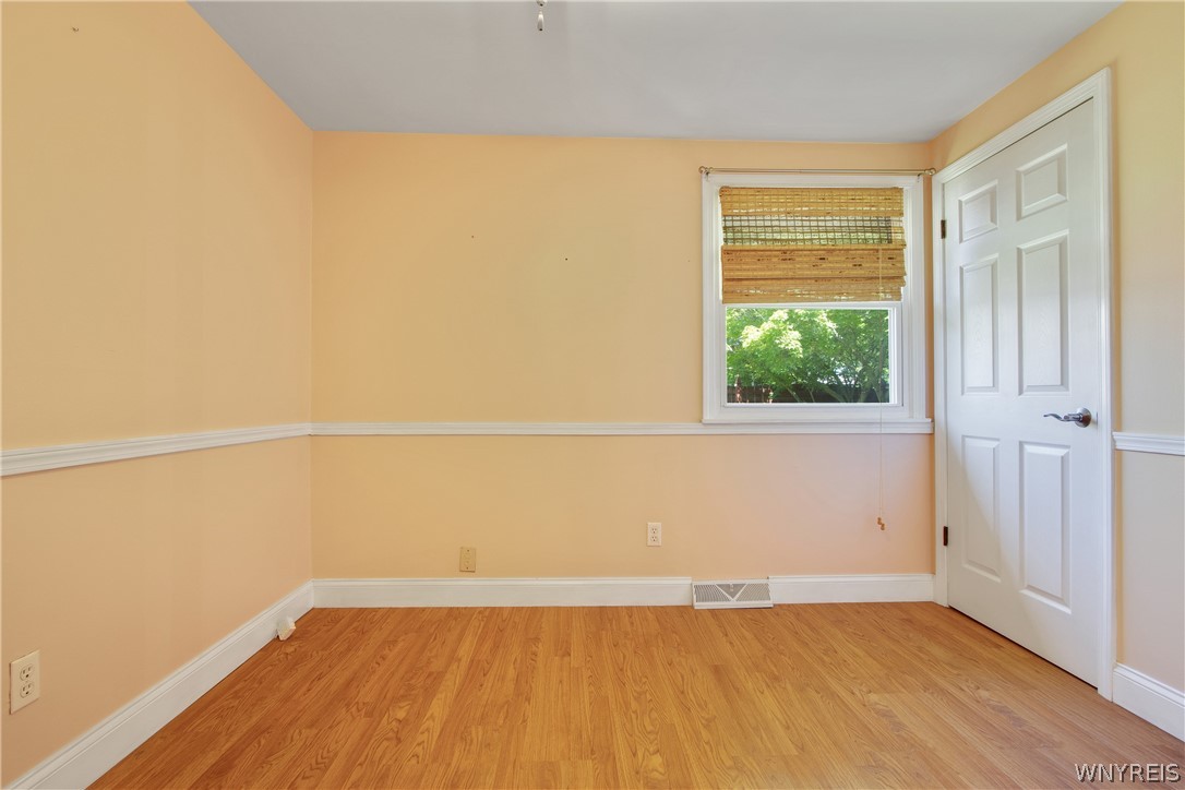 206 Countryside Lane Amherst, NY 14221 - Photo 23 of 48