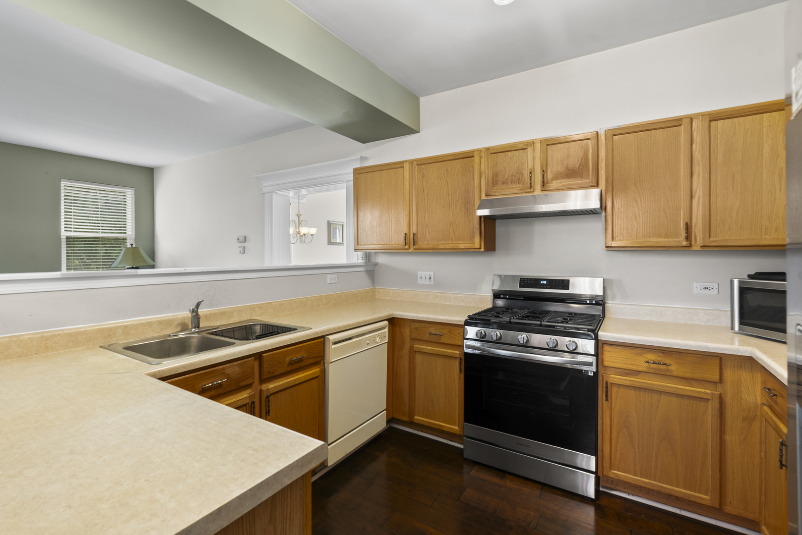 1896 Sedgegrass Trail Aurora, IL 60504 - Photo 7 of 19