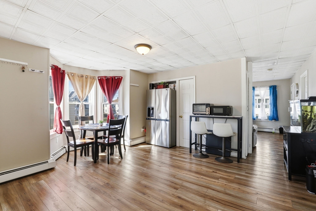 477 Palmer Street Fall River, MA 02721 - Photo 11 of 31