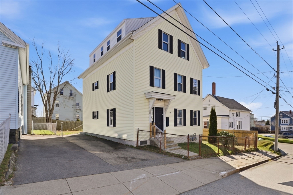 477 Palmer Street Fall River, MA 02721 - Photo 31 of 31