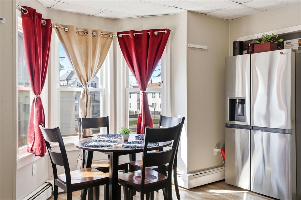 477 Palmer Street Fall River, MA 02721 - Photo 10 of 31